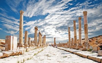 Ancient, eternal and highly photographable Jerash ruins