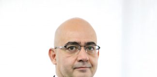 Unlocking Credit Ahmad Amoudi General Manager, CRIF Jordan